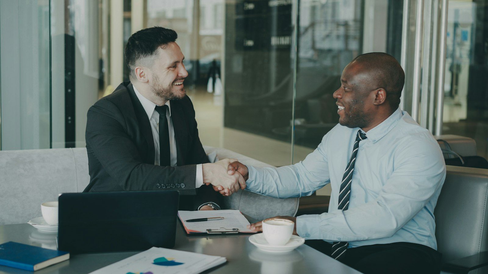 Resolving a business dispute in Colombia through mediation, arbitration or court