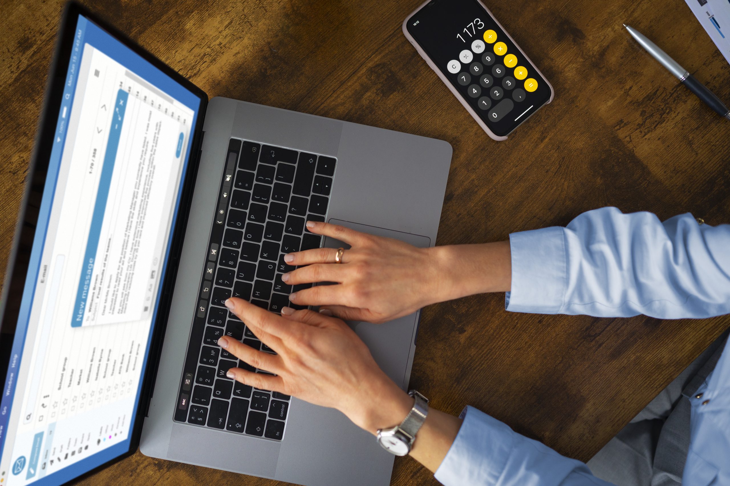 How to invoice clients in Colombia as a foreign freelancer
